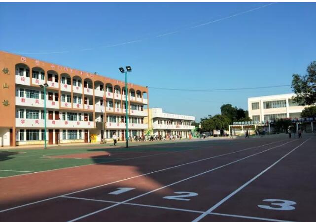 古潭鄉中心小學改建一新的操場正式啟用